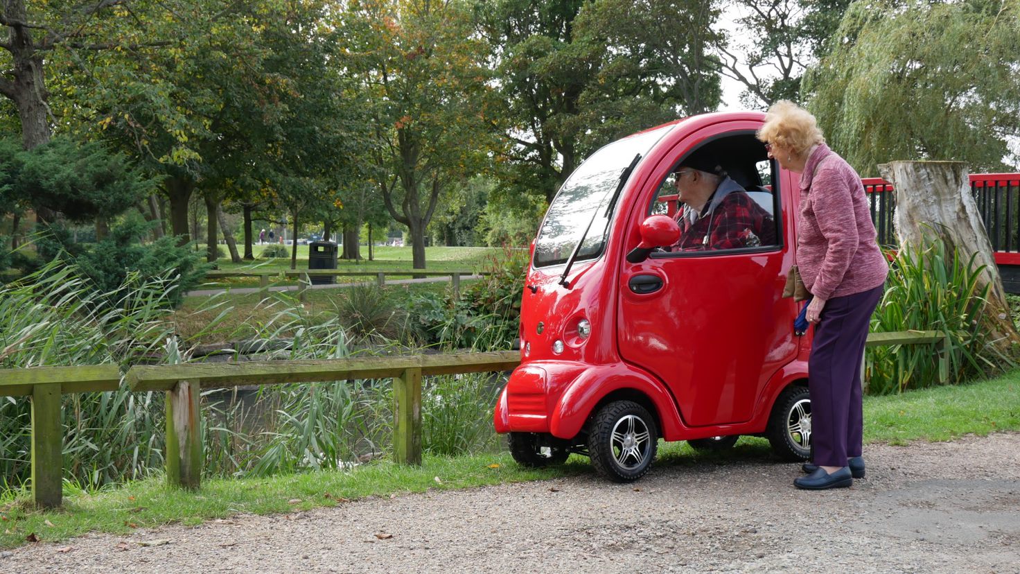 Scooterpac-Cabin-Car-Mk2-Plus-outside