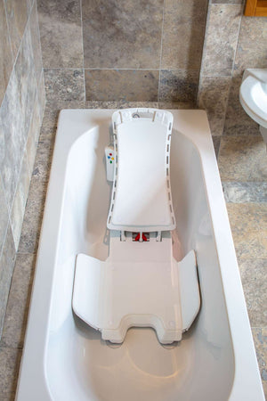 Drive Devilbiss Bellavita NOVA Bathlift inside Tub