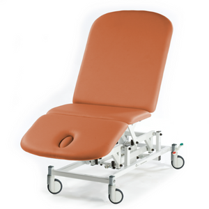 Seers Therapy Bariatric 3 Section Couch in poterie ST3673
Central Locking Castors