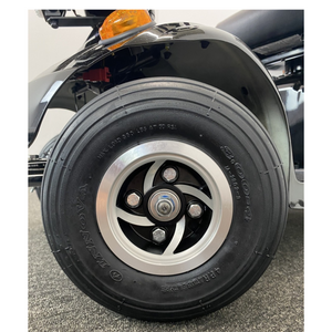 Freerider | Explore Freedom with Our Road-Legal 4-wheel Scooter Up to 20 Miles Battery Range and a Choice of Air-Filled or Solid Tyres black tyres