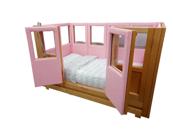 Centrobed Flores Cot with pink padding