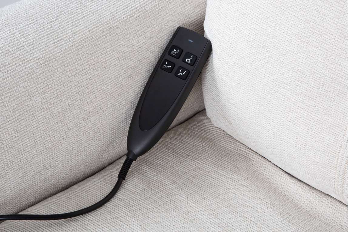 Drive Devilbiss Maryville Dual Motor Riser Recliner Dual Handset