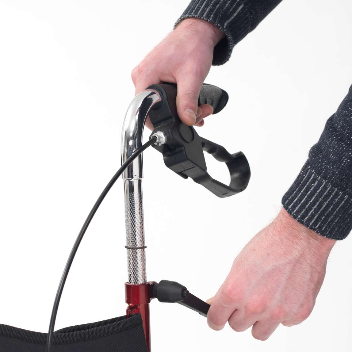 Drive Devilbiss Steel Tri Walker with Seat Handle