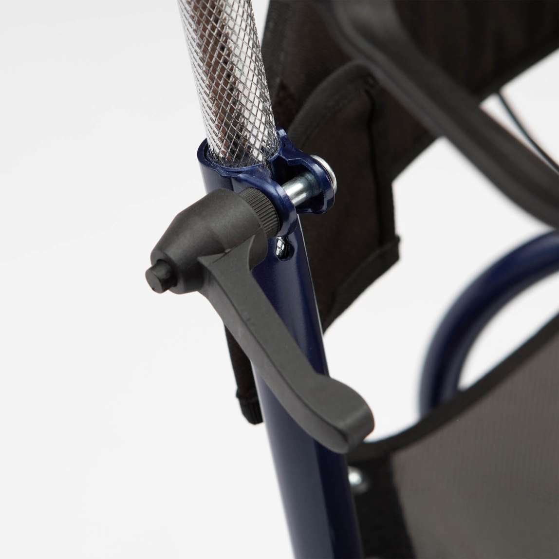Drive Devilbiss Steel Tri Walker with Seat Lock