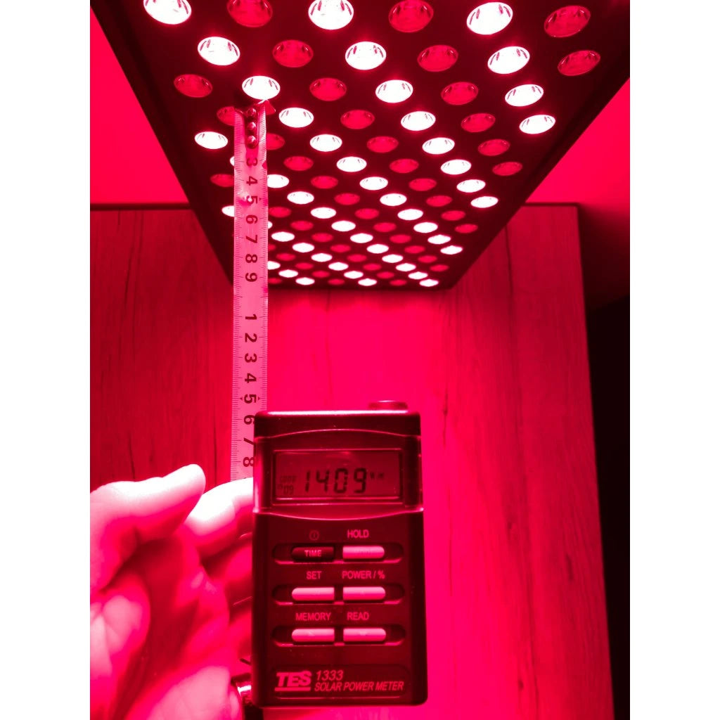 Mito Light Expert 3.0 Red Light Therapy irradiance spectrometer 1