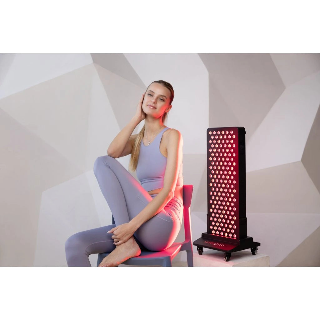 Mito Light Expert 4.0 Red Light Therapy in use by female user 3