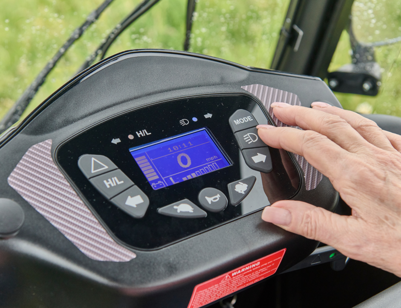 Motion Healthcare Xplorer Mobility Scooter tiller