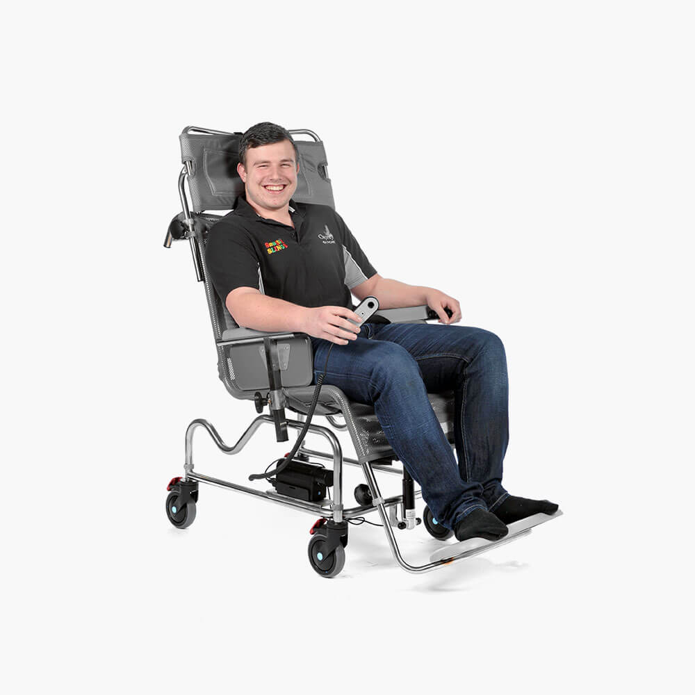 Osprey 900 Electric Tilt in Space Shower Cradle With Adult