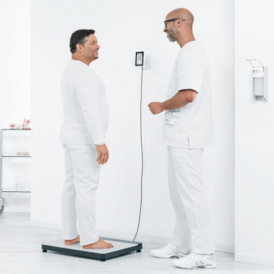 Seca 651 Flat Scale ID-Display And Glass Platform IN USE