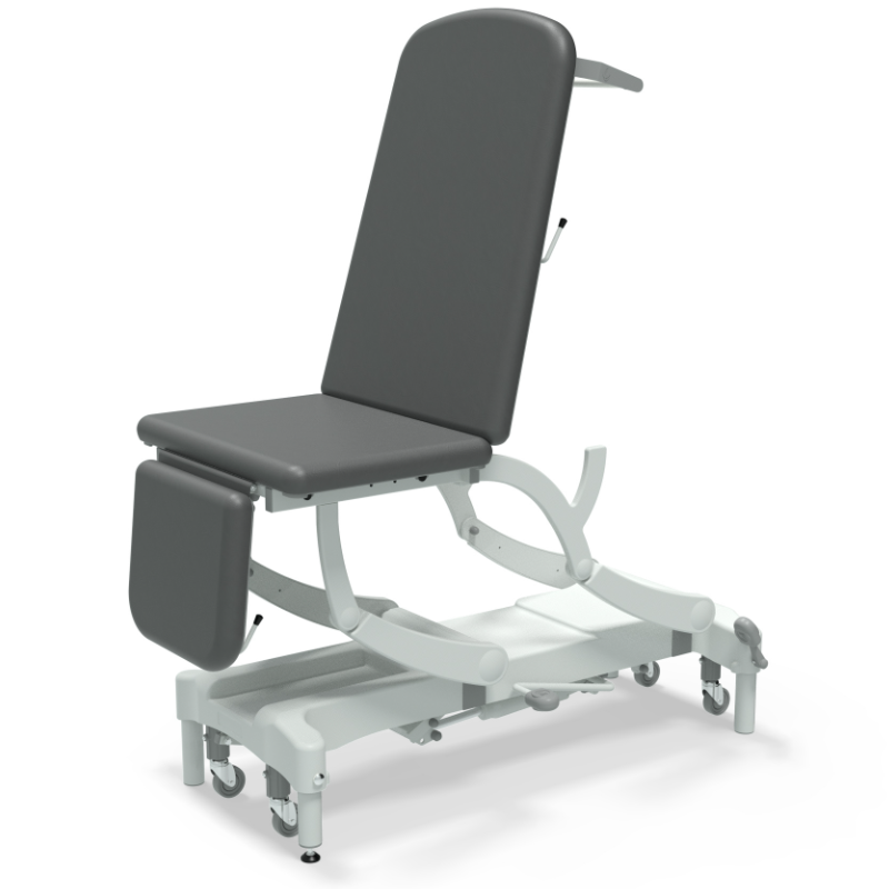 Seers CLINNOVA Ultra 1 Medical Couch NV9556-PRM
Hydraulic
Gas Assisted Backrest &amp; Foot Section
Retractable Castors
Premium Base