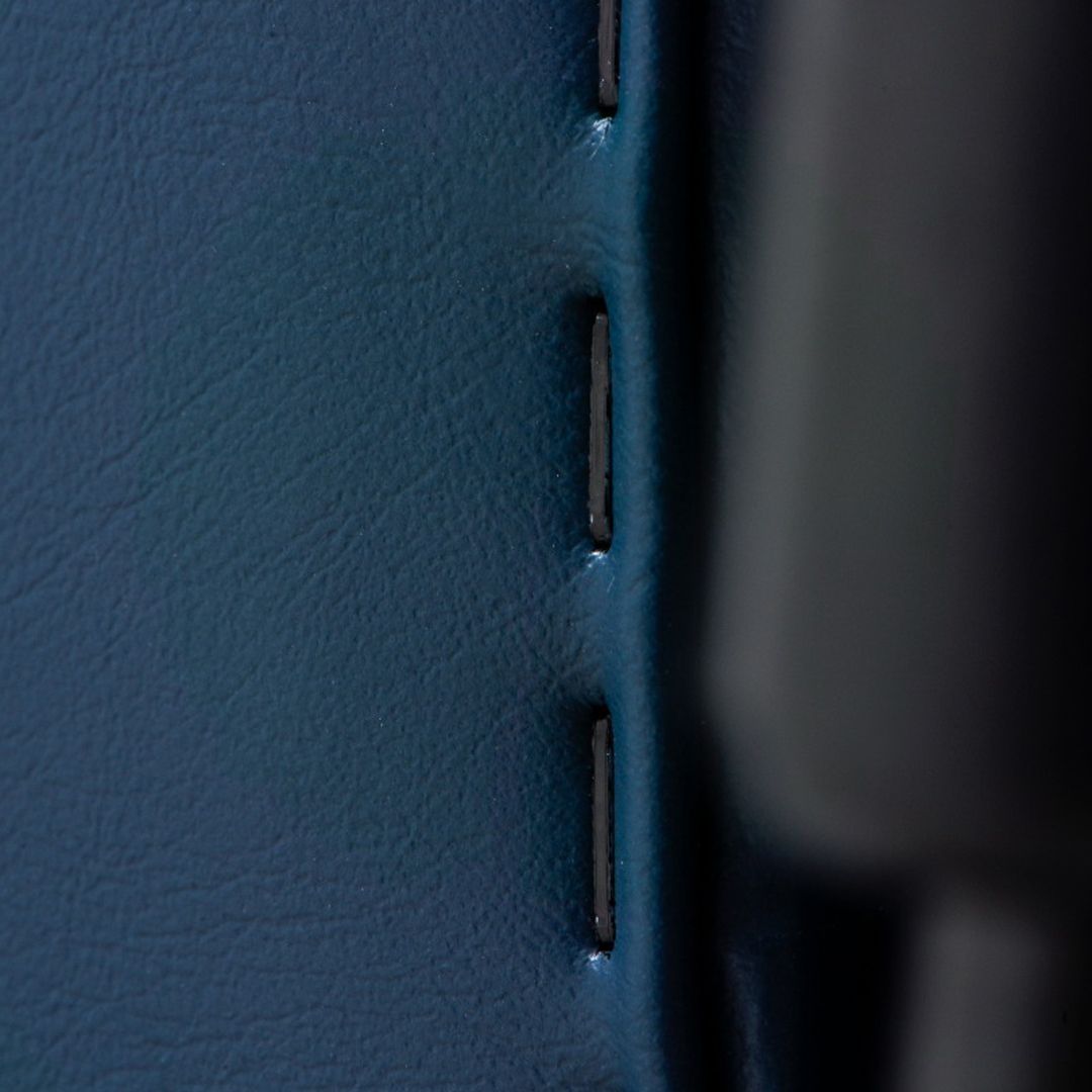 Stabil Komfort 3-Section Treatment Table holstering