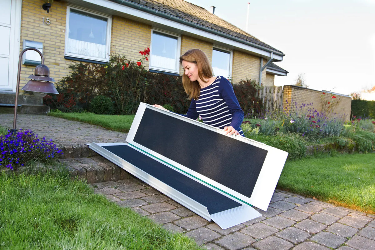Stepless Guldman EasyFold Pro Ramps being removed
