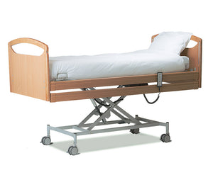 Wellell Pro Care Wide Community Bed leg adjusted