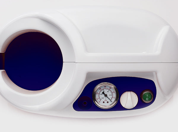 Wellell Apex Vac Plus Portable Suction Unit  pressure gauge