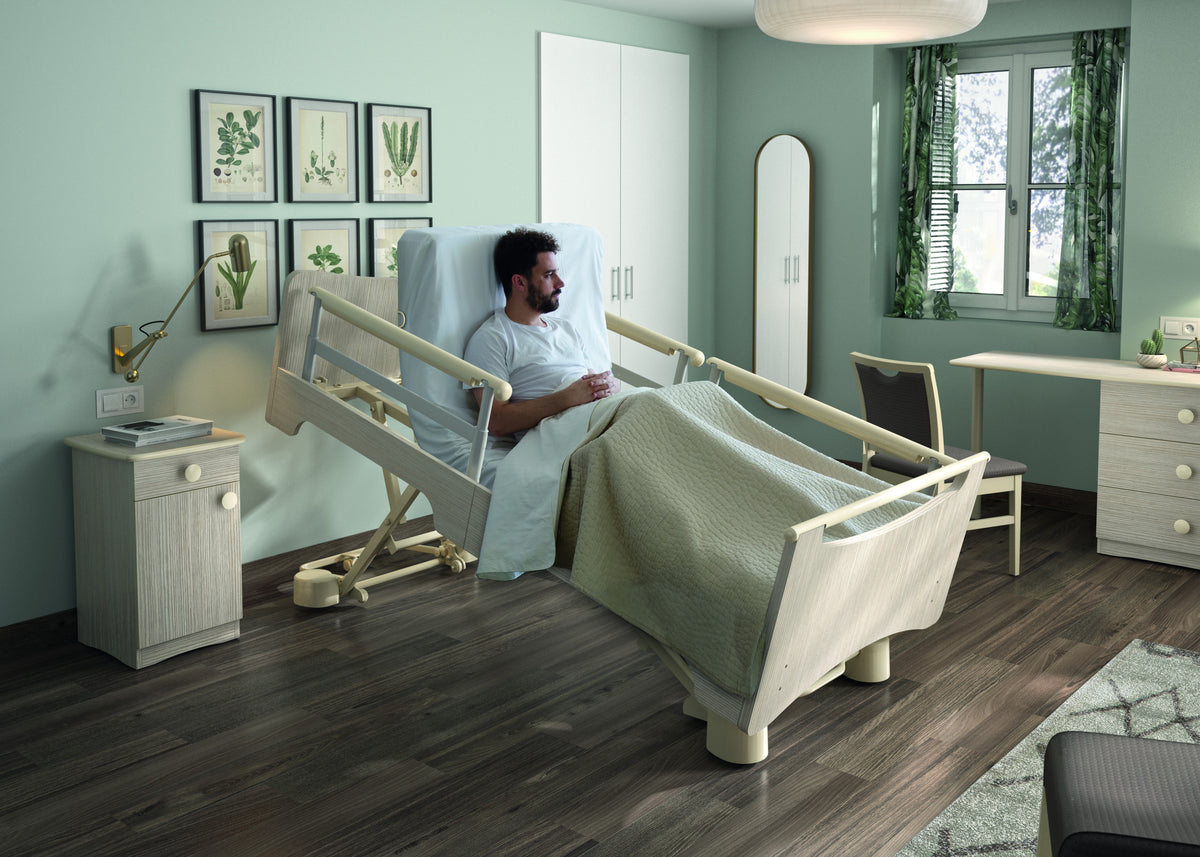 Winncare Aerys Profiling Bed Full Trendelenburg in use
