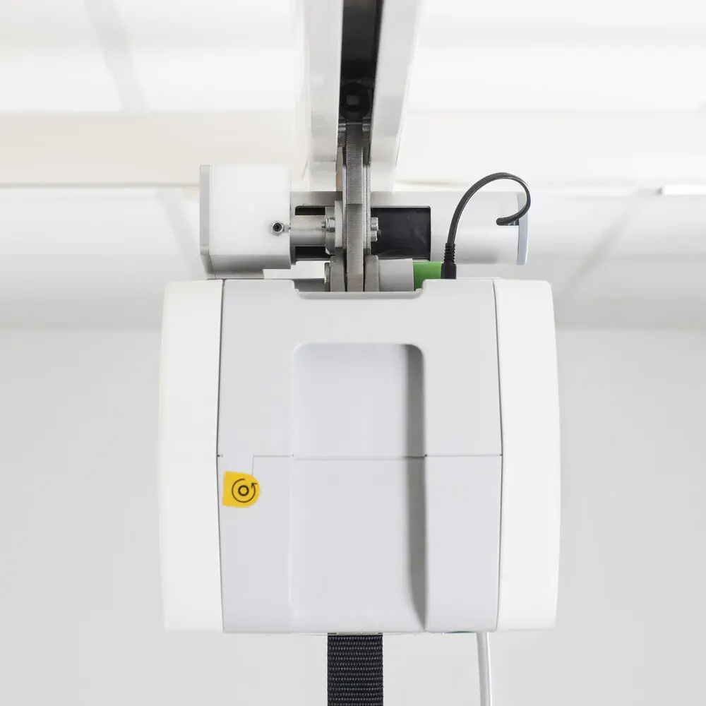 Etac | Molift Air 350 Mobile Hoist  | Patient Transfers and Fall Prevention for Hospitals and Care Environments  close view