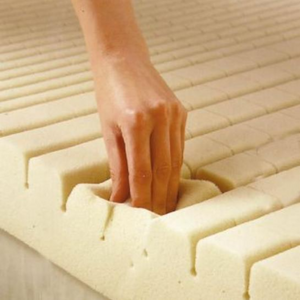 Touching the Invacare | Softform Premier Mattress with SRT | Comfort and Pressure Relief | Ulcer Prevention