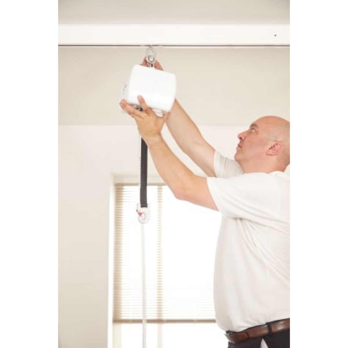 Prism Medical | Prism CP200 Portable Track Hoist Versatile, Portable, and Efficient Lifting Aid fittings