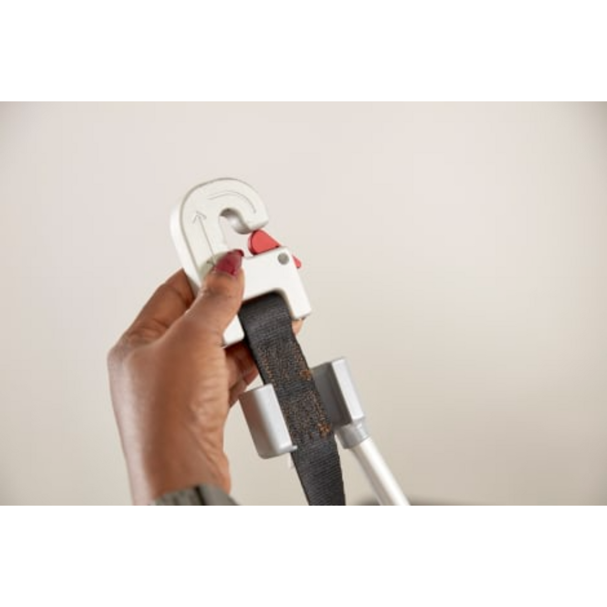 Prism Medical | Prism CP200 Portable Track Hoist Versatile, Portable, and Efficient Lifting Aid hook