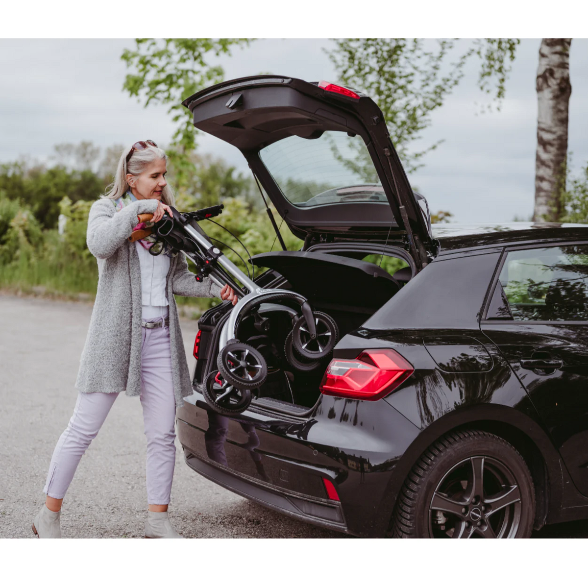 Rollz | Saljol Carbon Rollator Ideal for All Terrains, Easy Maneuverability, and Comfortable Seating Your Perfect Lightweight Companion easy to carry