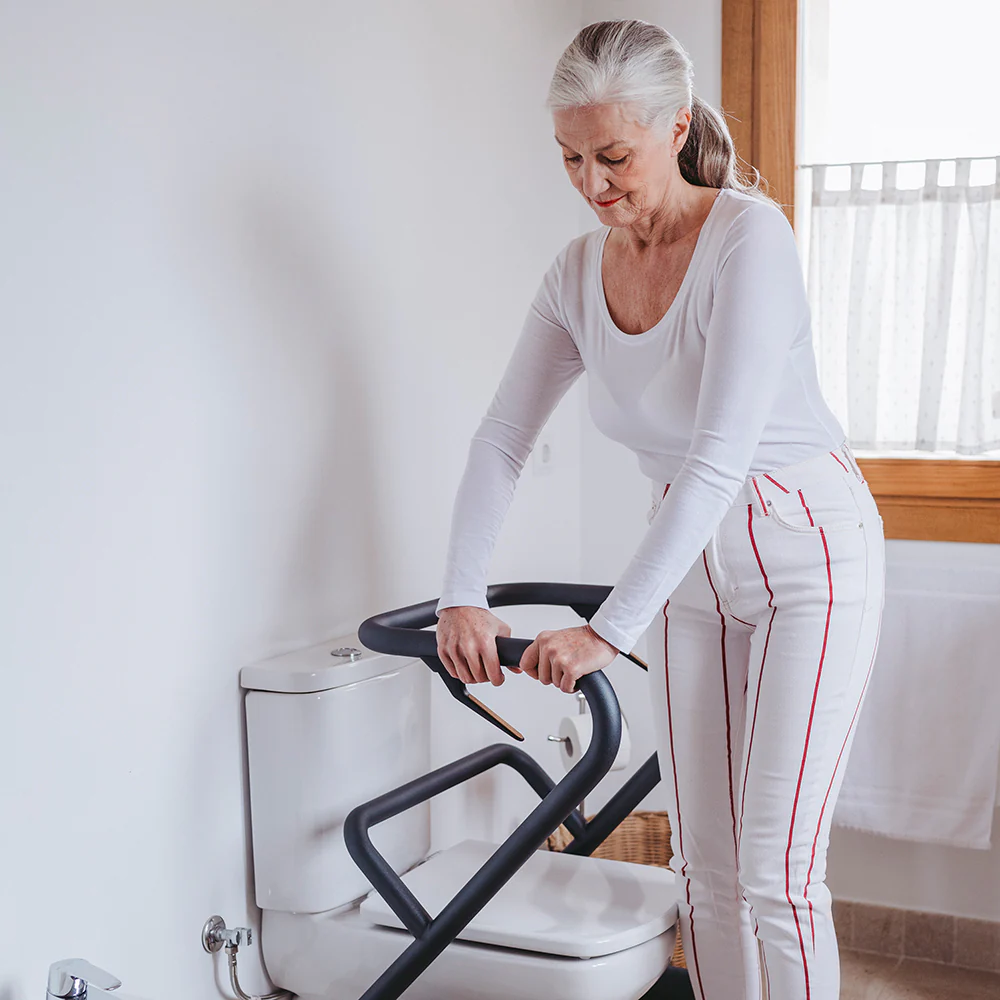 Rollz | Saljol Page Indoor Rollator Stable Mobility with Swivel Wheels and Customizable Features for Indoor Comfort helping in walk