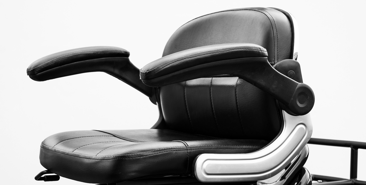 Scooterpac | Invader Off Road 16mph Electric Mobility Scooter 30 Mile range, close up of arm rests