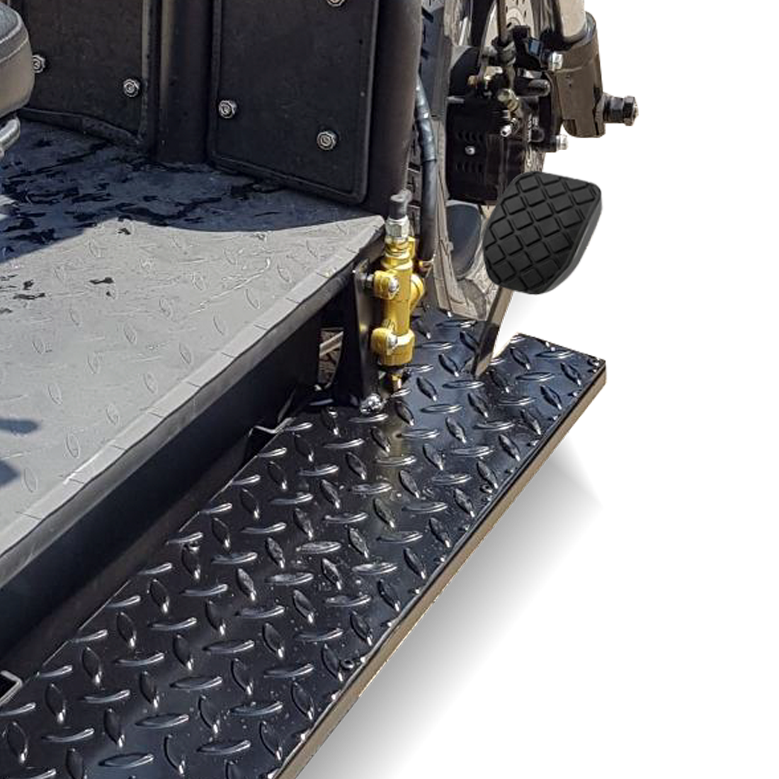 Scooterpac | Invader Off Road 16mph Electric Mobility Scooter 30 Mile range, foot brake